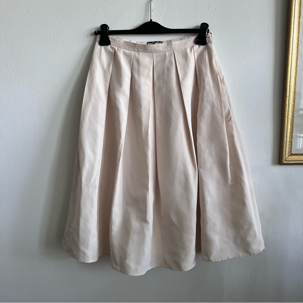 LORD & TAYLOR CREAM A LINE MIDI PLEATED SKIRT SIZE US 6 - Picture 1 of 9